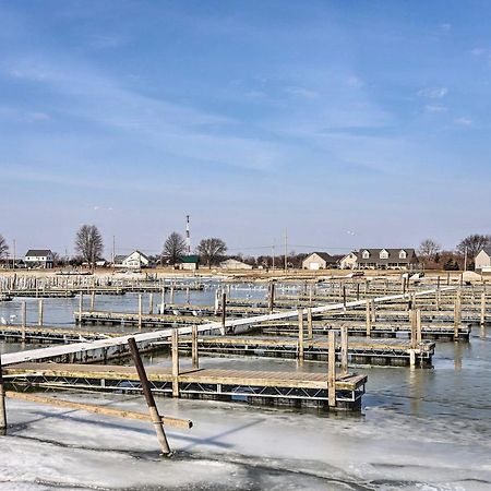 Condo With Balcony, Dock And Access To Lake Erie Sand Beach Esterno foto