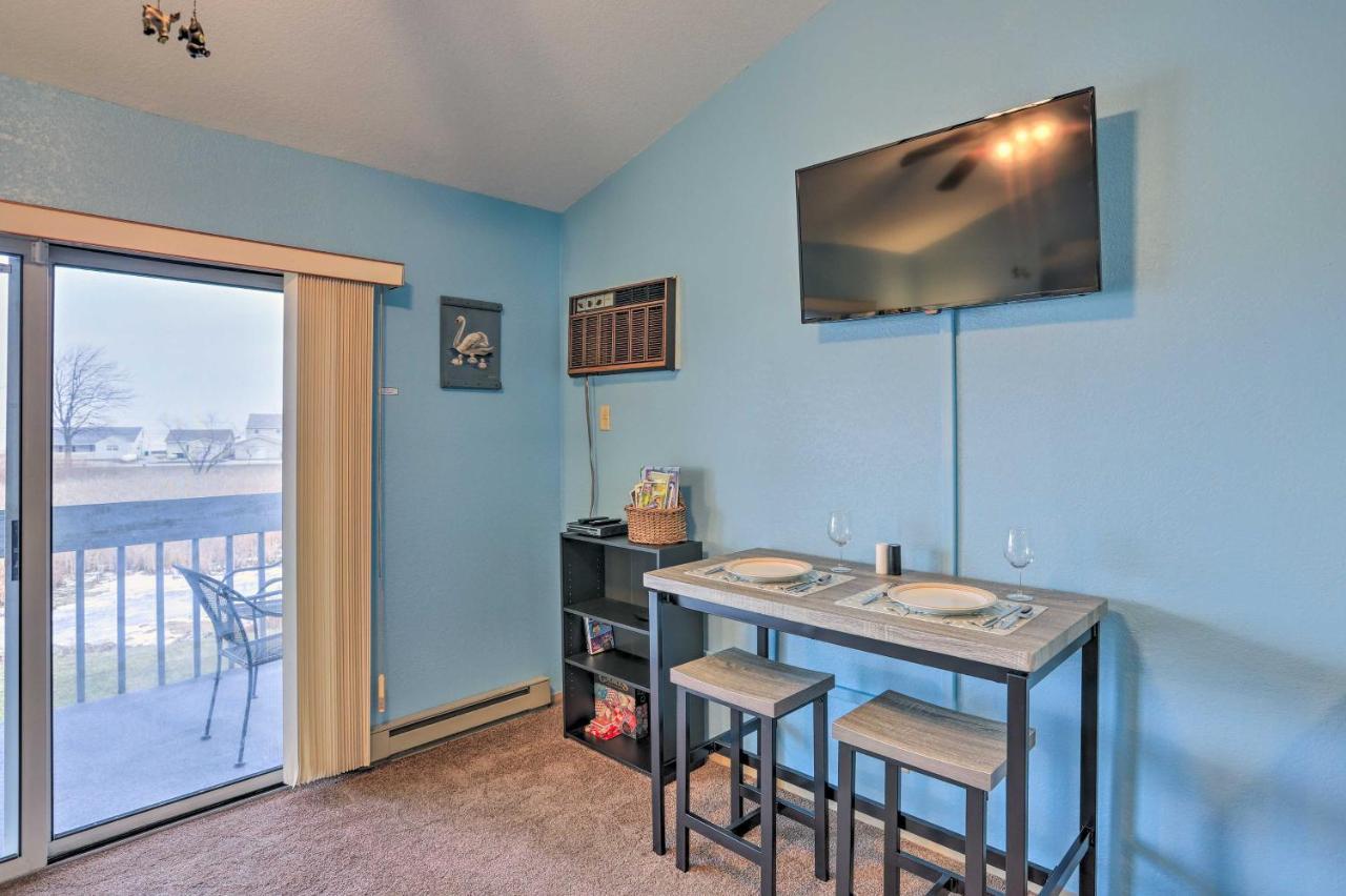 Condo With Balcony, Dock And Access To Lake Erie Sand Beach Esterno foto